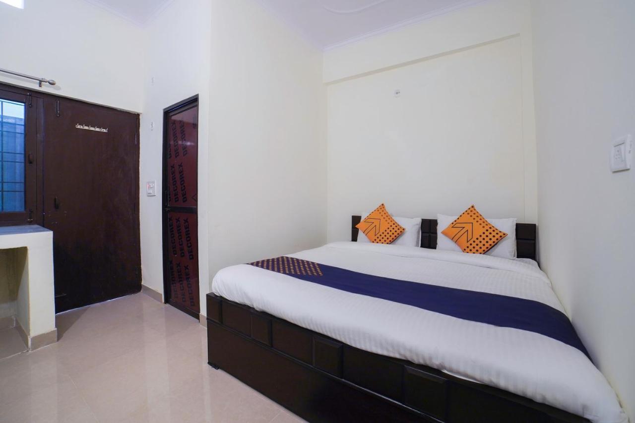 Spot On 67119 Hotel Shivam Residency Rāmpura Exteriér fotografie